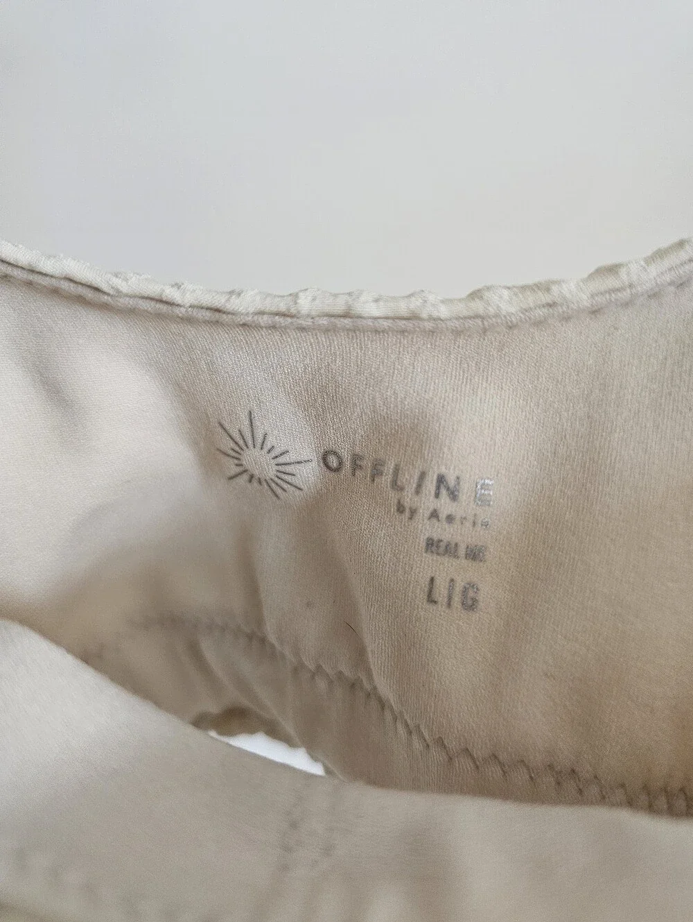 OFFLINE By Aerie Seersucker Classic Sports Bra In Cake Batter Large